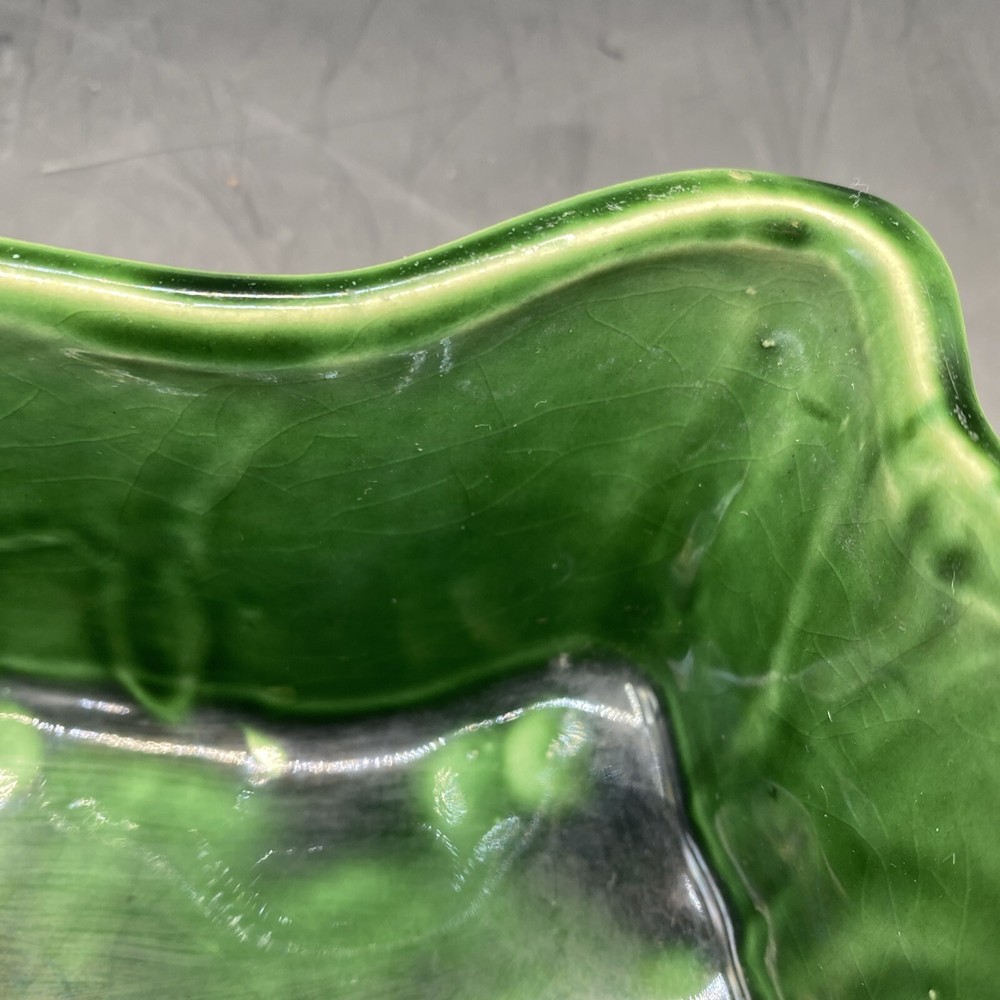 McCoy USA Green Ruffled Edge Striped Rectangular Pottery Planter Vase