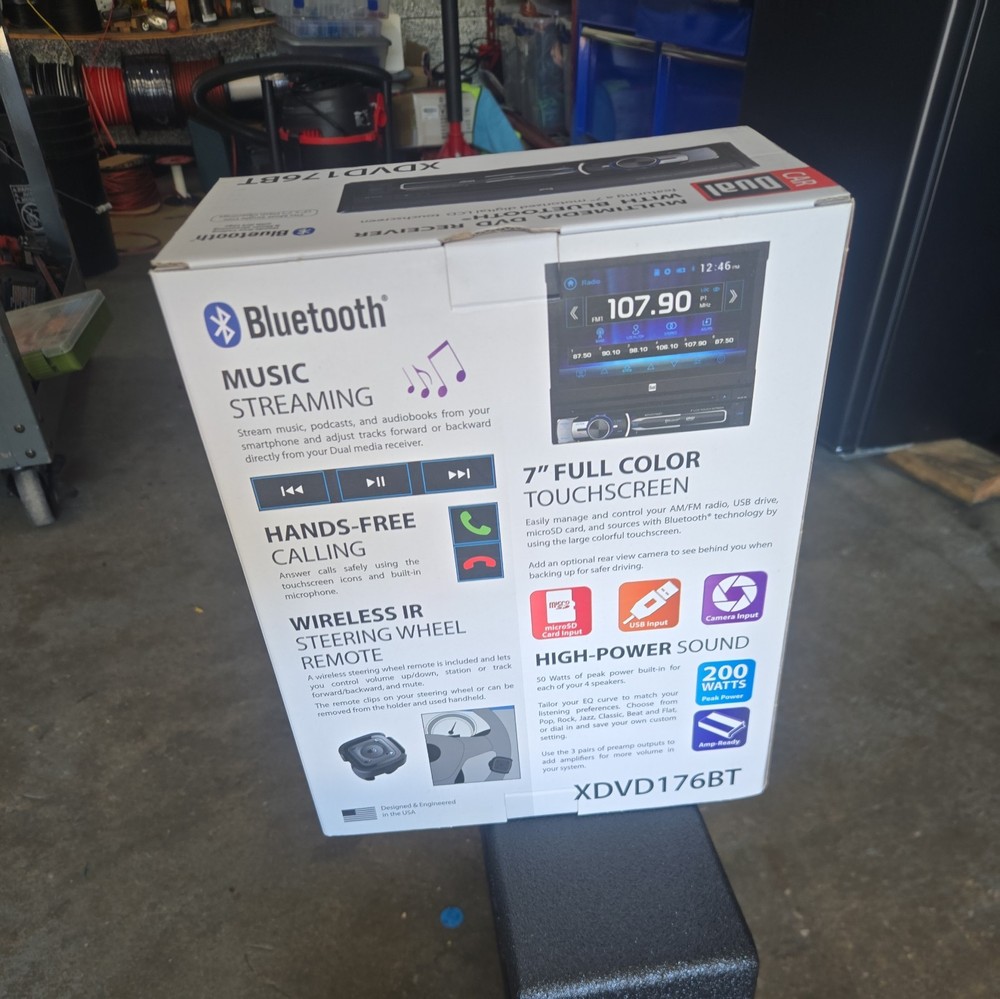 Dual XDVD176BT