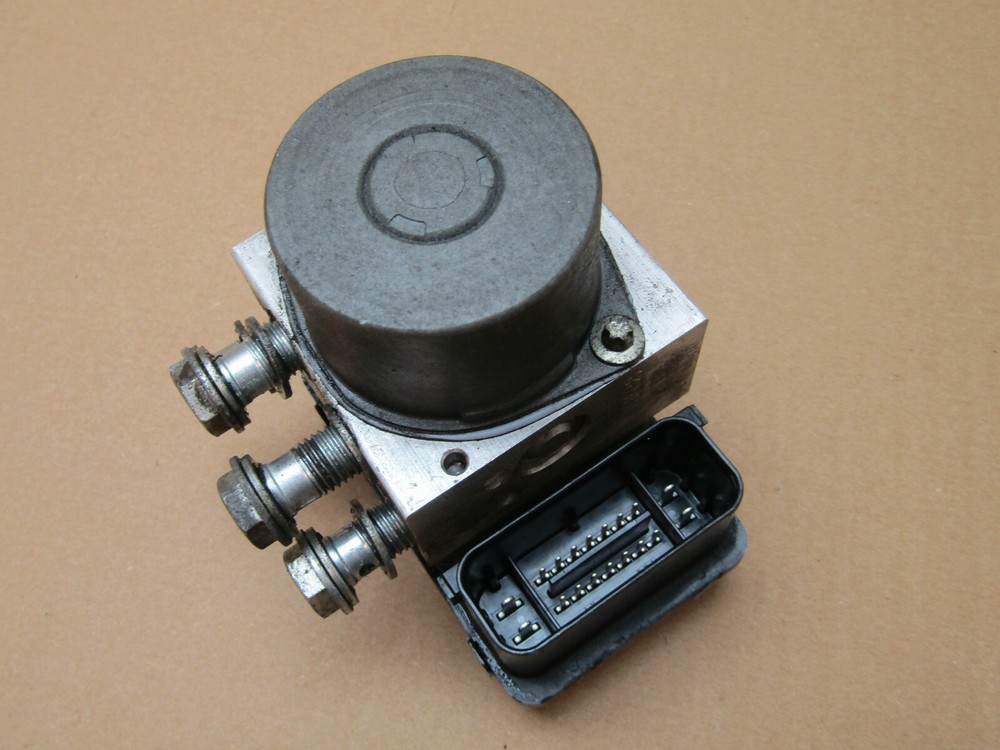 Harley Davidson Fat Bob FXDF 2016 ABS pump controller (5554)