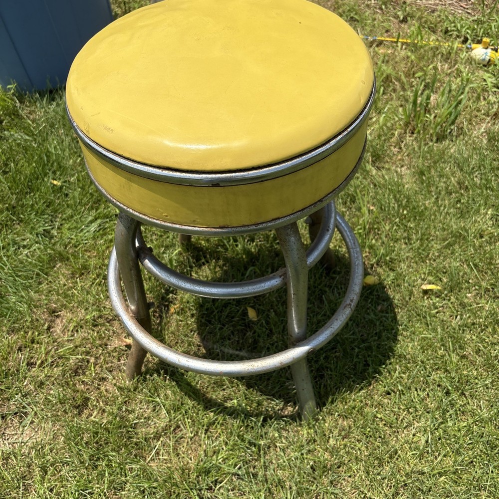 Vintage Yellow Bar/Kitchen Stool Drafting Chrome Legs Foot Bars