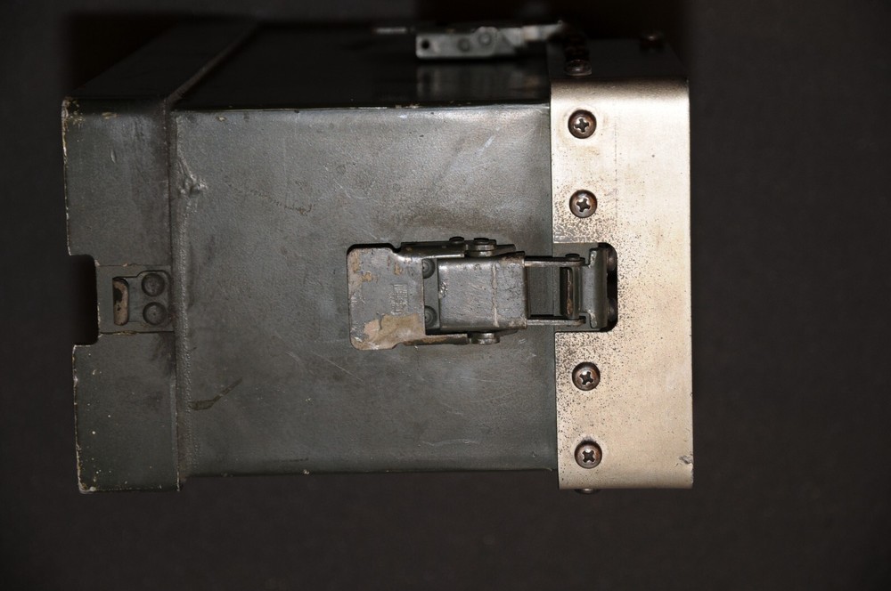AN / PPN-18 Transponder Set – Forward Air Control