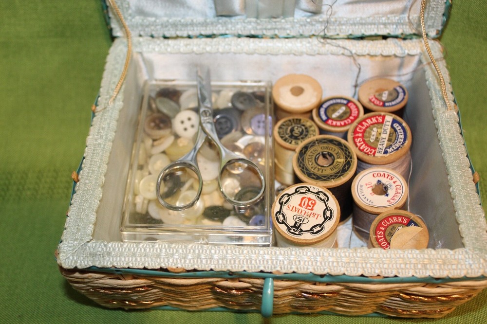Vintage wicker sewing box w/ buttons needles pins thread