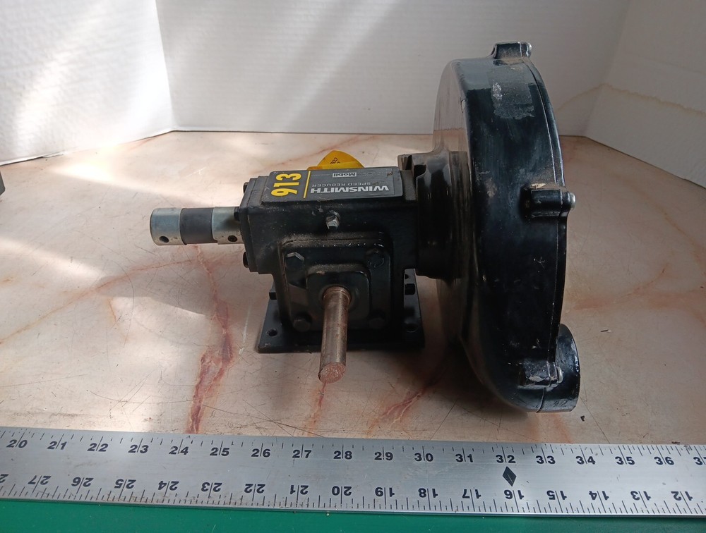 WINSMITH SPEED REDUCER 913DT GEAR REDUCER