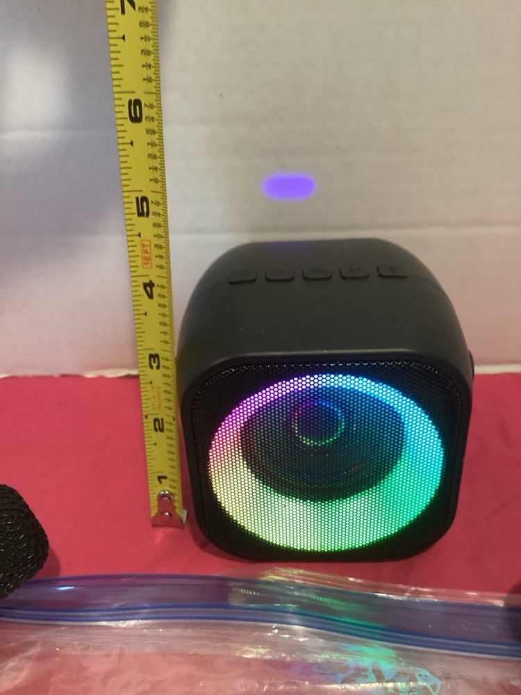265-4 Inch Wireless Bluetooth Karoke Speaker With Handle & 2 Microphones