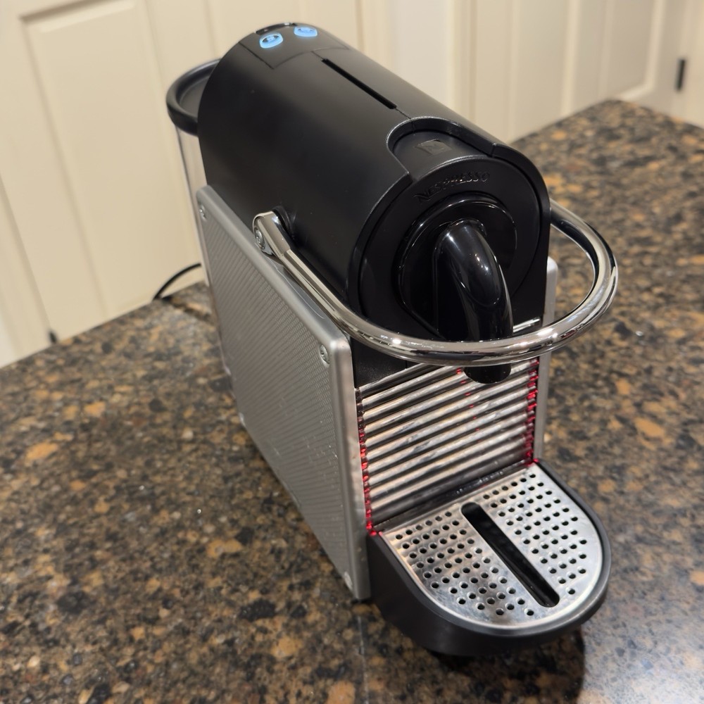 Nespresso Type D60 (Pixie) Coffee Machine Maker Brushed Aluminum/ Black Tested