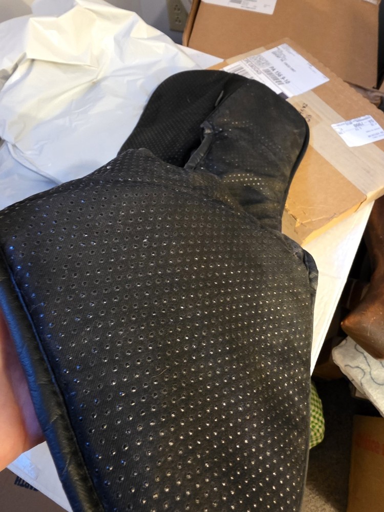 Black Ovation Equestrian Half Pad