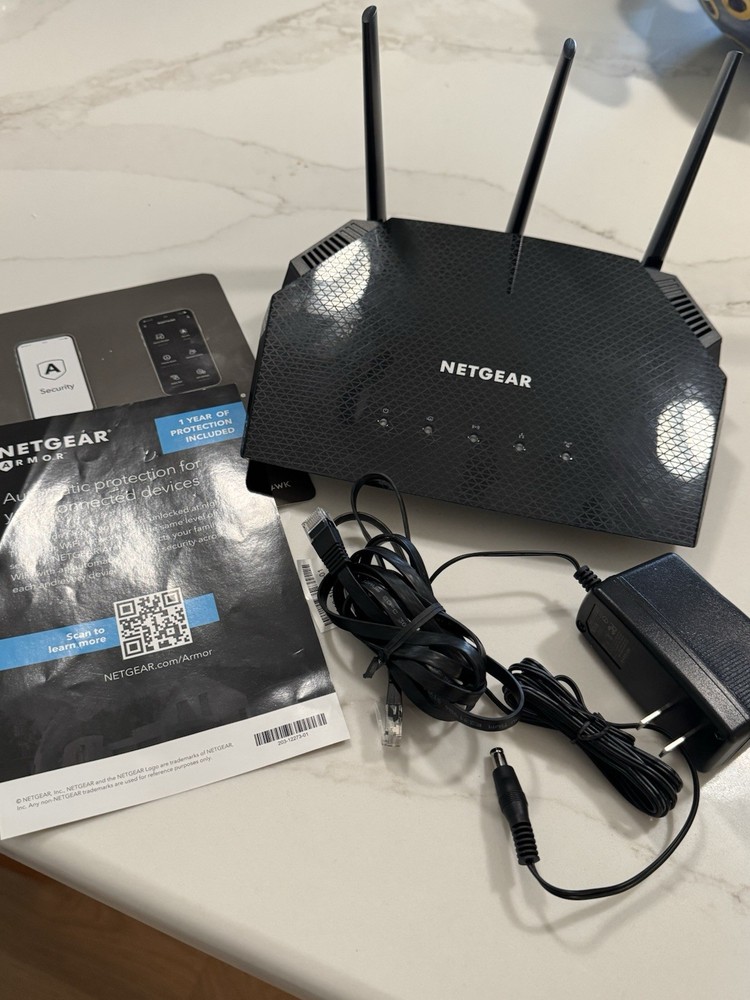 NETGEAR ARMOR ROUTER