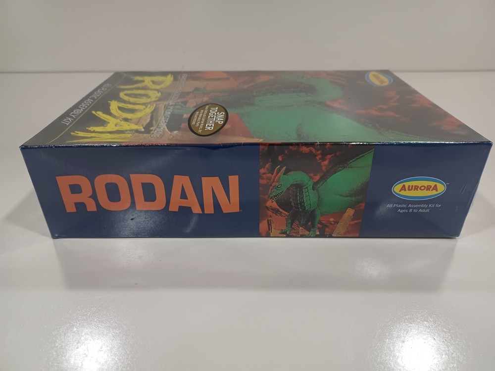 PLAYING MANTIS (AURORA) #6801 RODAN