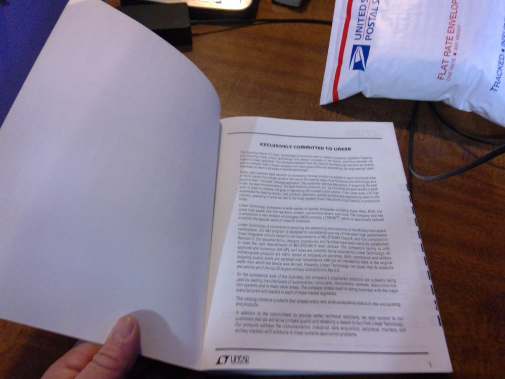 Linear Databook 1985 by Linear Technology