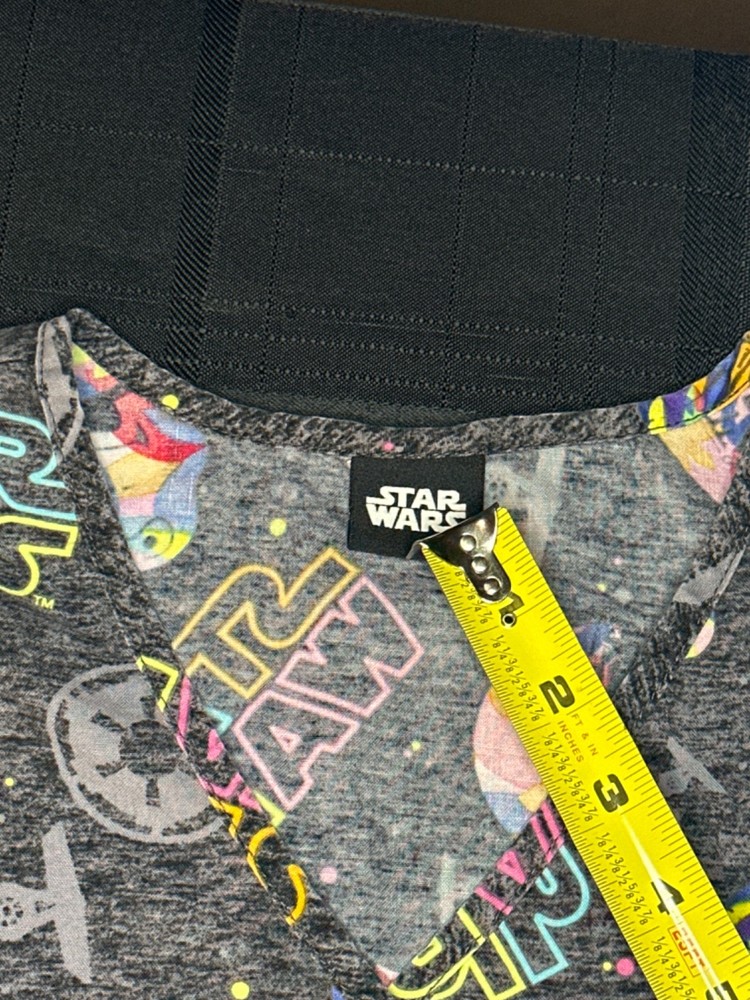 Star Wars Scrub Top EUC Multicolored