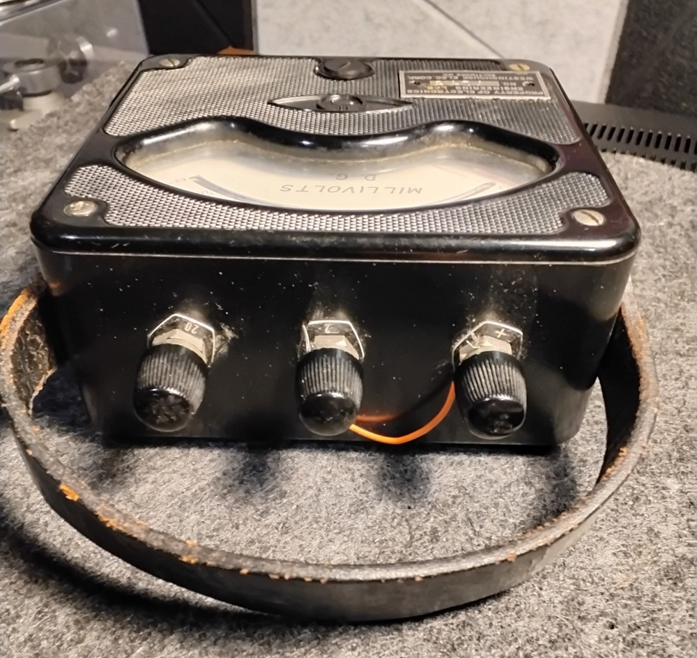 Vintage Westinghouse Portable DC Voltmeter