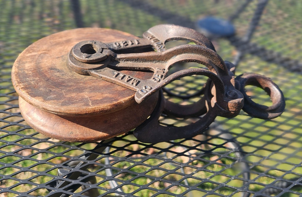 Hudson Hay Pulley "Mall 1120"!! Nice One!!