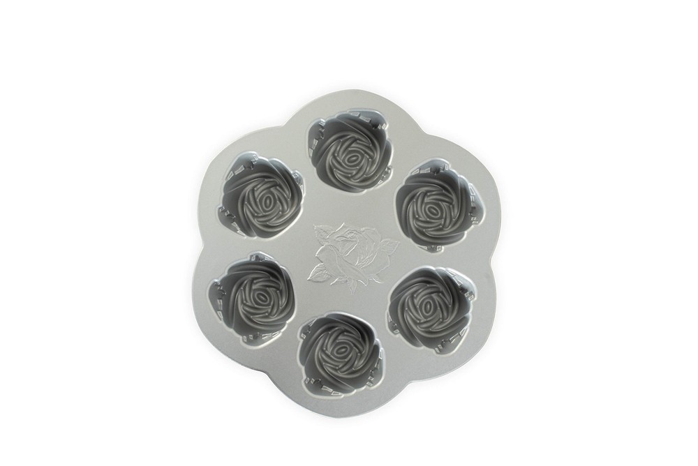 Rosebud Cakelet 2.25 Cup Capacity Toffee