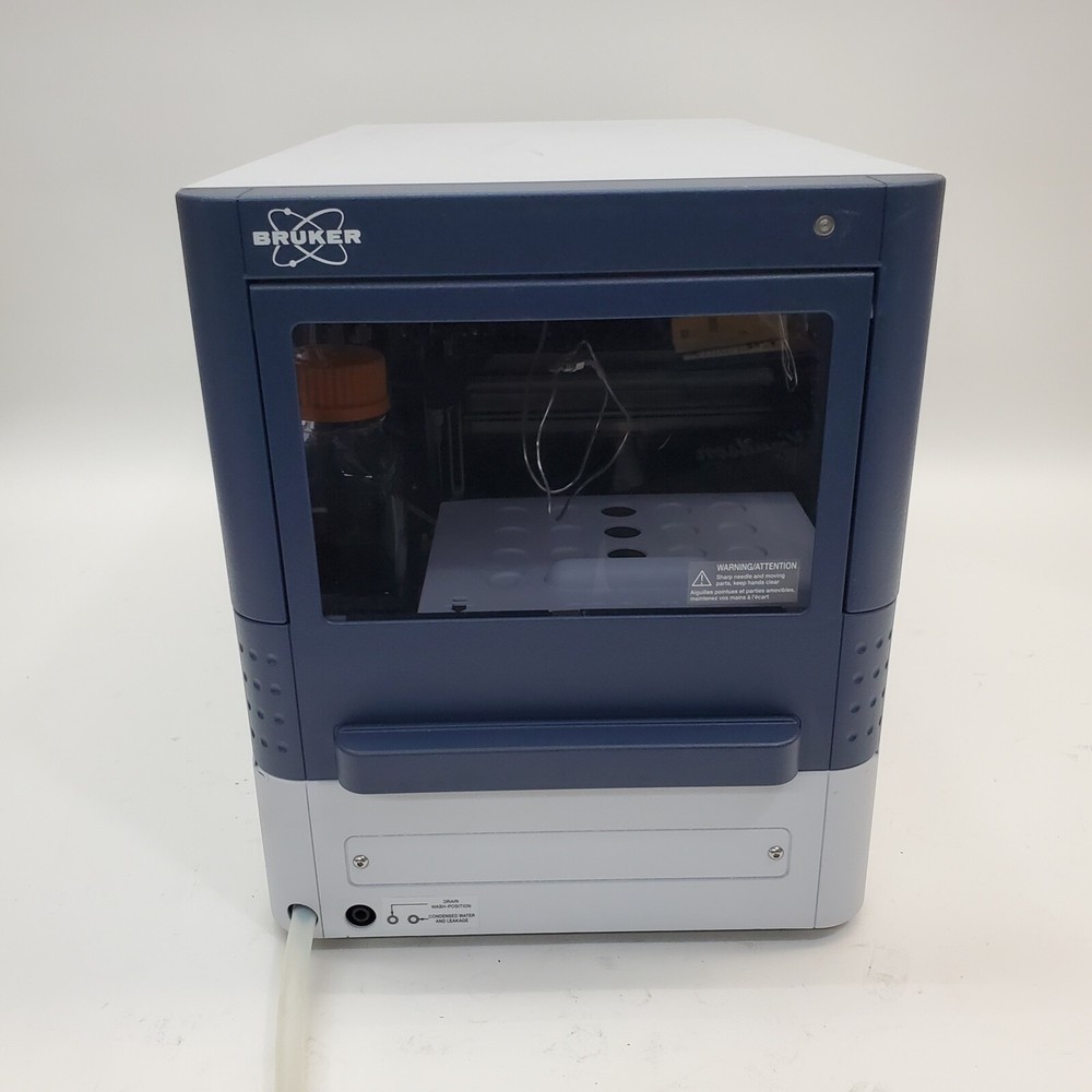 Bruker Holland Spark Autosampler Model 840 Powers On