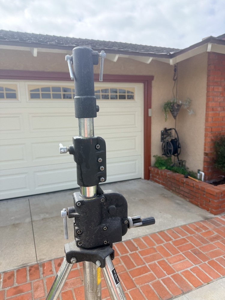 Bogen Crankavator with locking wheels