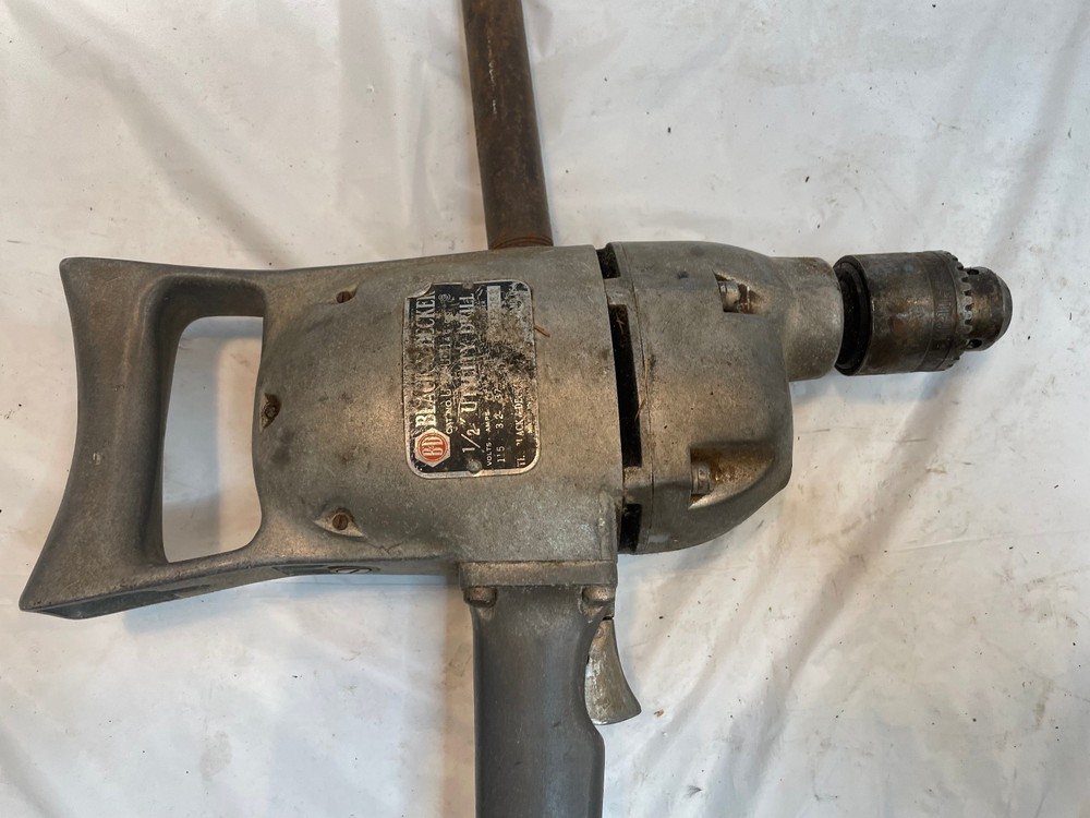 Black & Decker Heavy Duty Utility Drill 1/2" - Works - READ DESCRIPTION