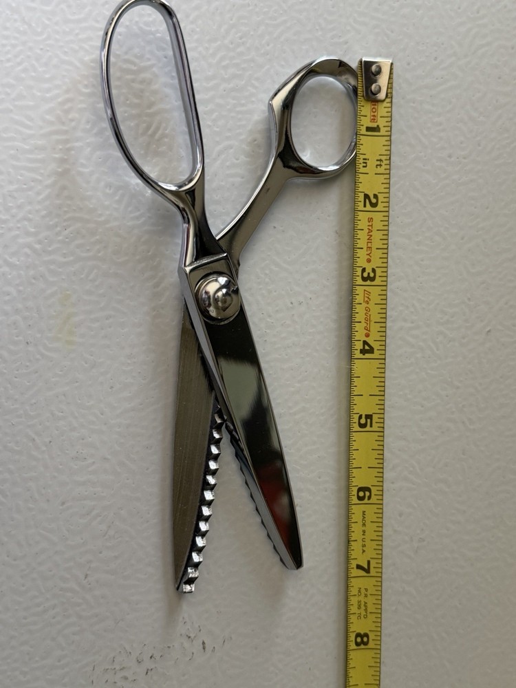 Marks Pinking Shears EUC