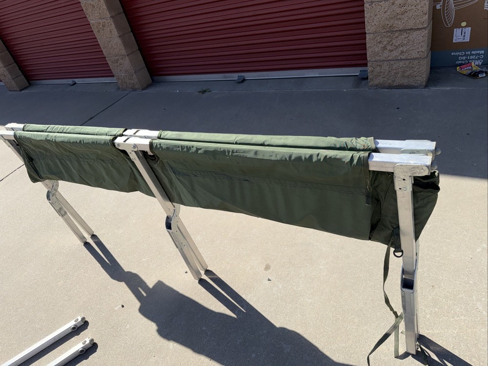 Genuine US Military Issue Compact Lightweight Foldable Aluminum Sleeping Cot