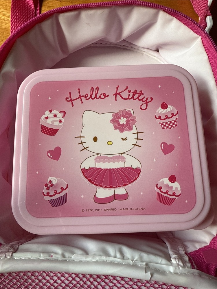 Hello Kitty Toddler Sized Lunchbox Kit Pink. Great Condition