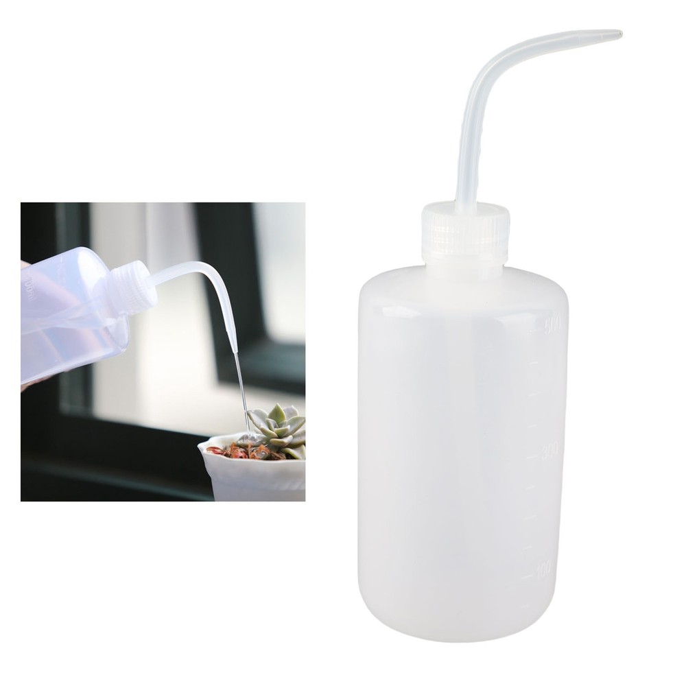 Lightweight Plastic Squeeze Watering Bottle For Succulents