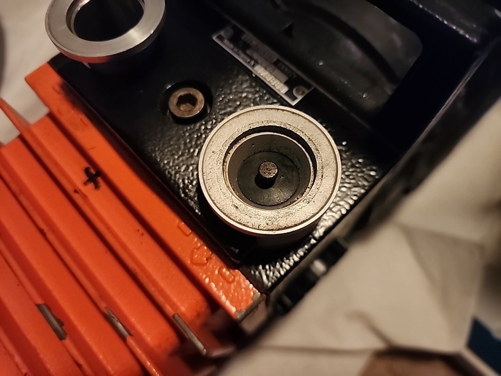 Alcatel M2008A Vacuum Pump