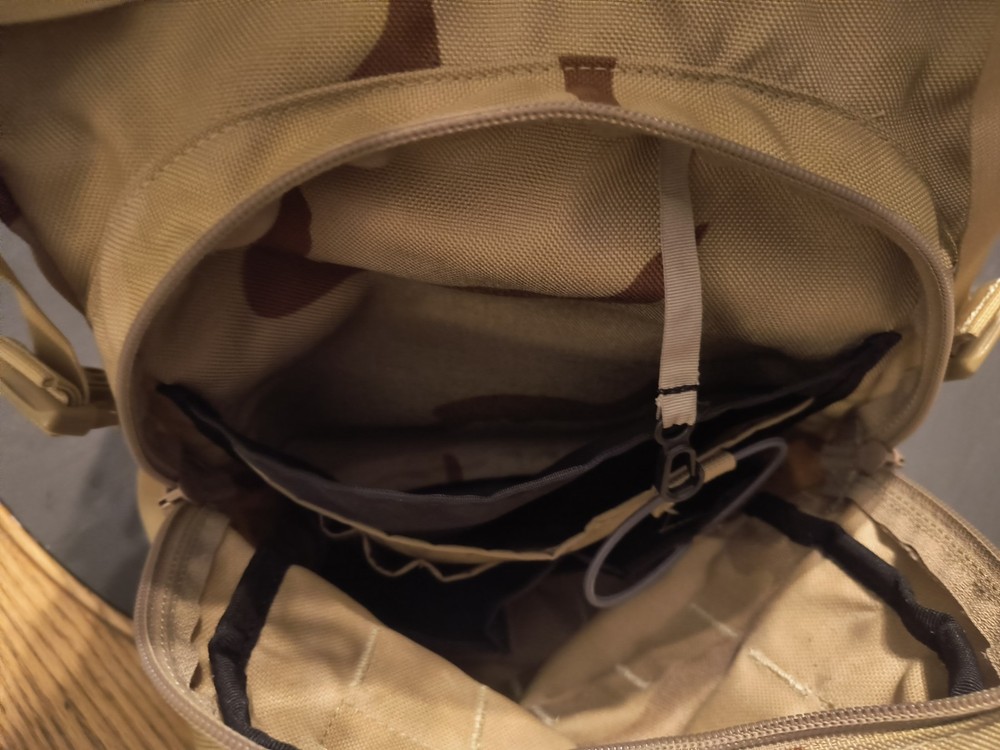 Camelbak HAWG 3.0L hydration backpack - DCU camo