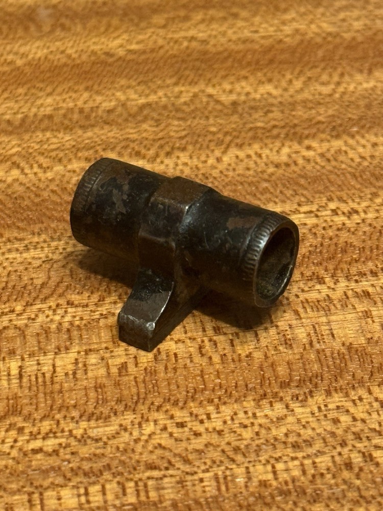 Unknown Antique Rifle Front Globe Sight
