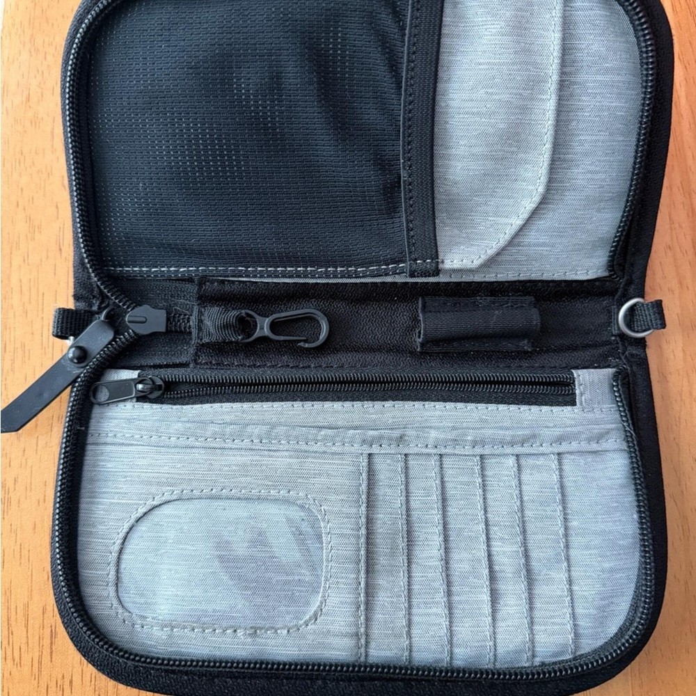 Sherpani Black Wallet