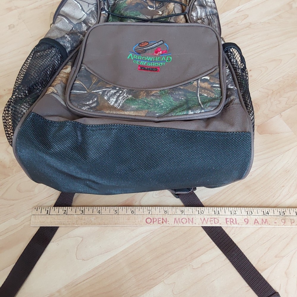 Real Tree pattern Backpack Pocket Camo/brown handle wipeable inside hiking READ