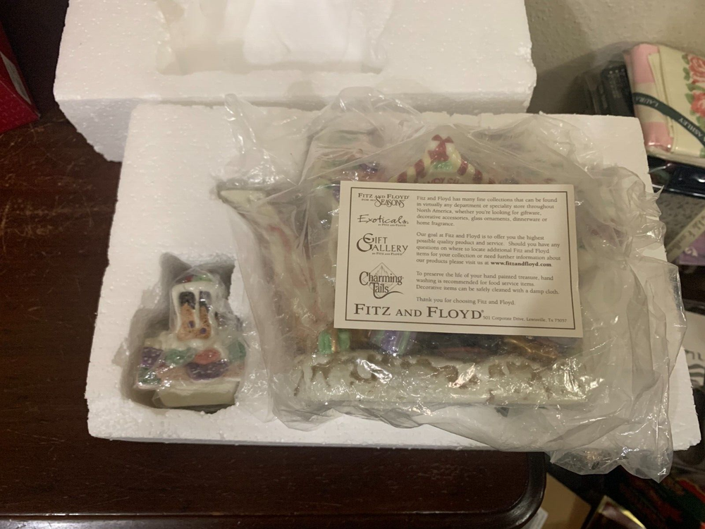 Fitz & Floyd Candy Lane Express Teapot NIB