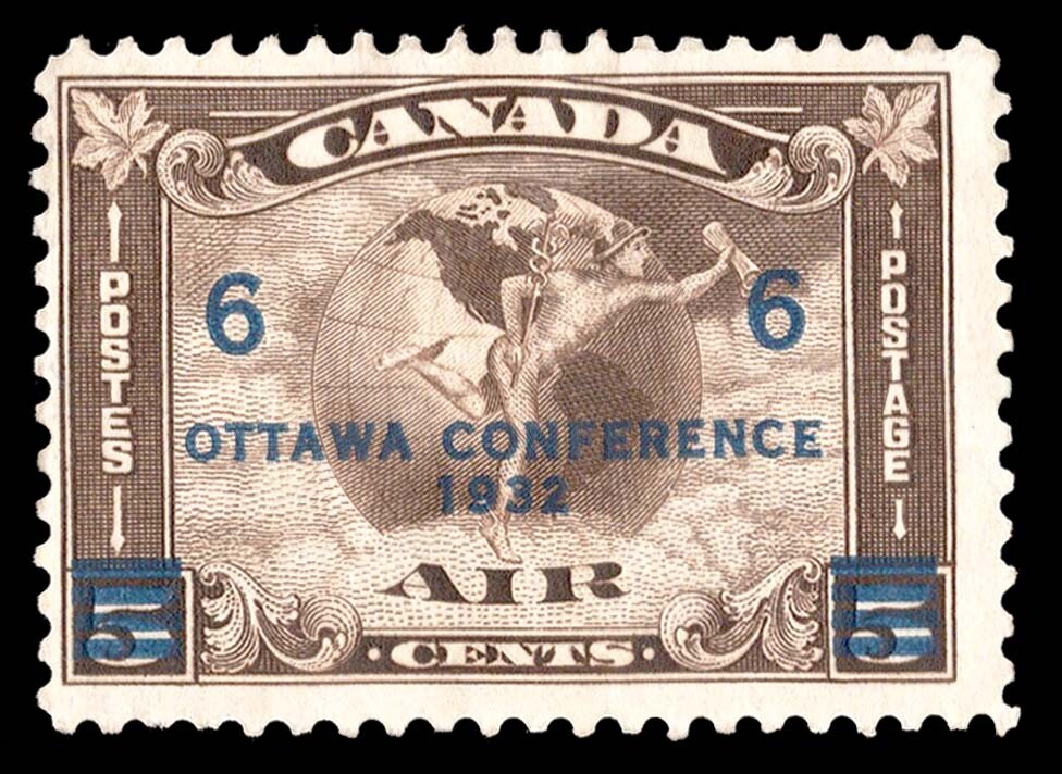 Canada Scott C4 Unused hinged.
