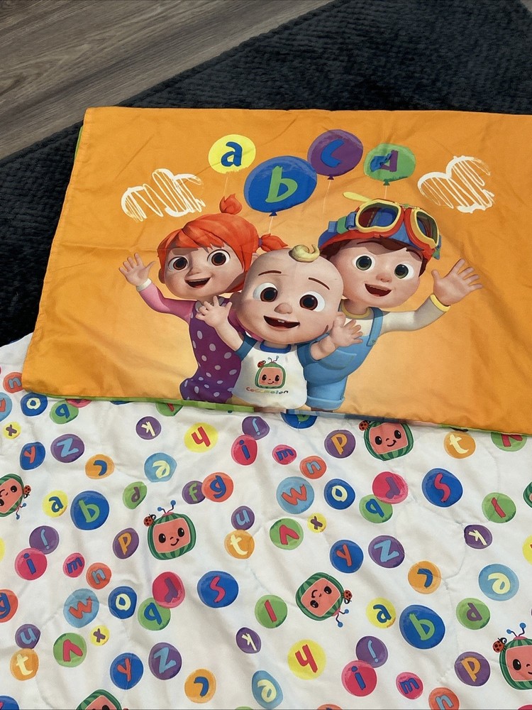 CoComelon Toddler Bedding 4 Piece Set - Smoke Free Home EUC!