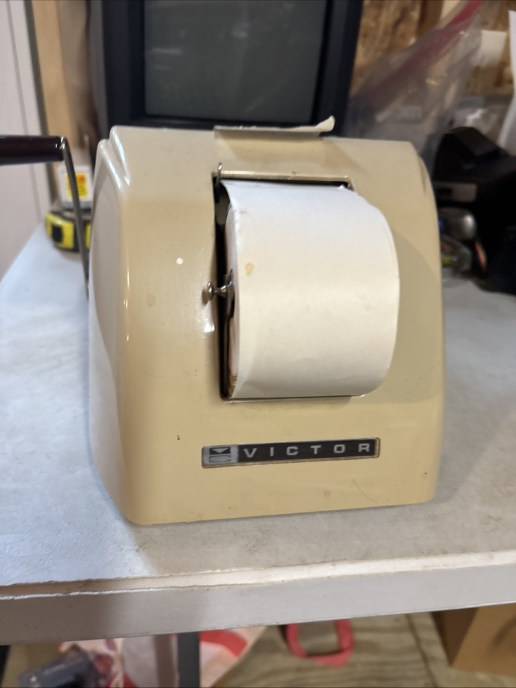 Vintage VICTOR 72 Key Adding Machine With Tap