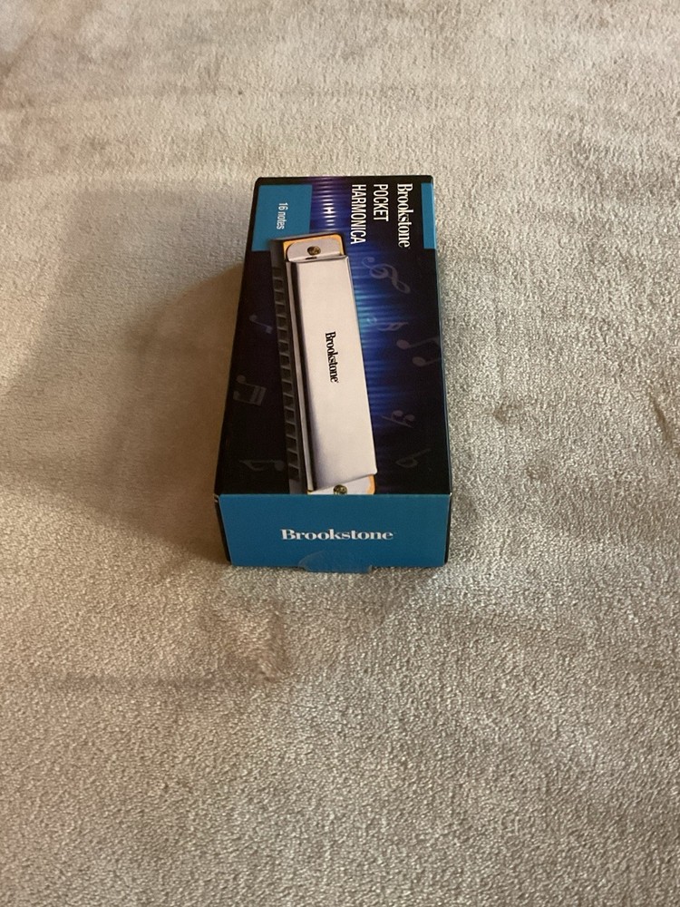 Brookstone Pocket Harmonica 16 Notes ~ Musical Instrument