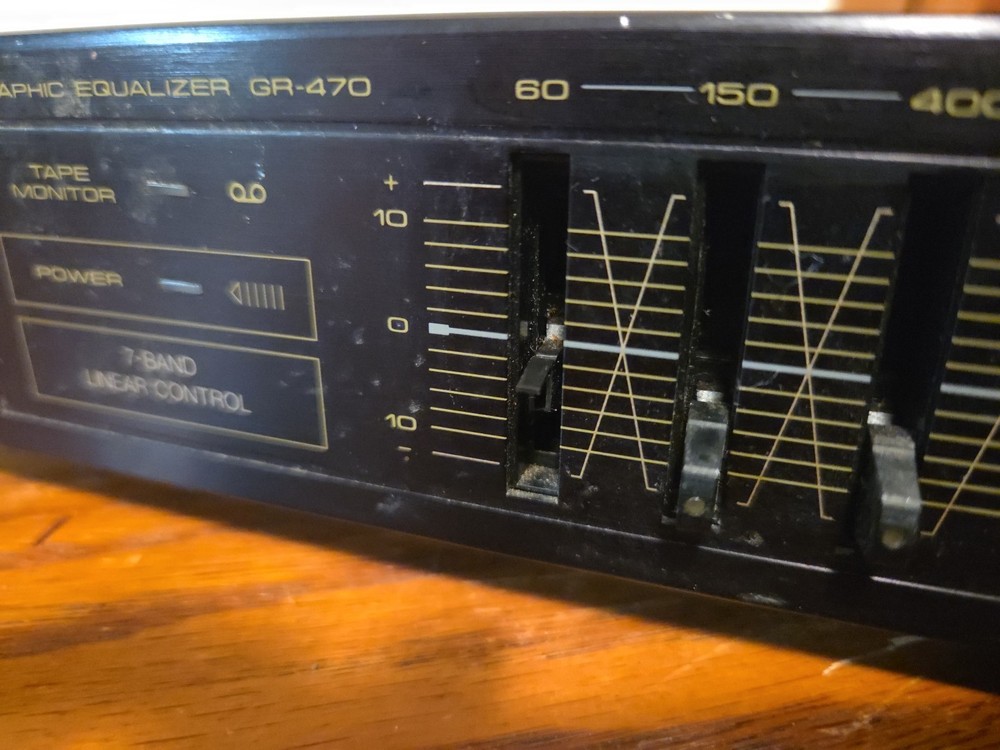 Pioneer Graphic Equalizer Model GR-470
