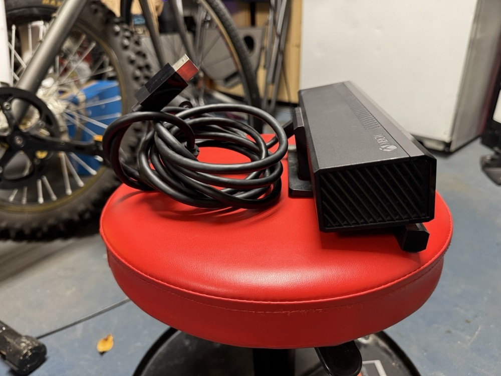 Microsoft Xbox One Kinect Sensor Bar - Not Working Parts Only