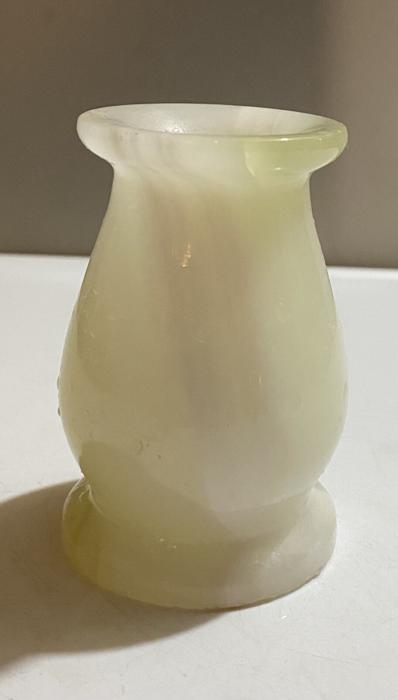 Beautiful Agate Bud Vase 3” Tall