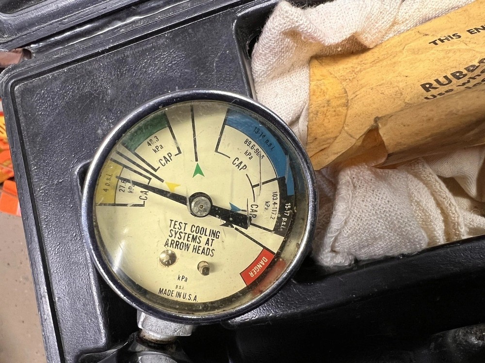 Vintage Stant ST-255A Cooling System Pressure Tester Kit