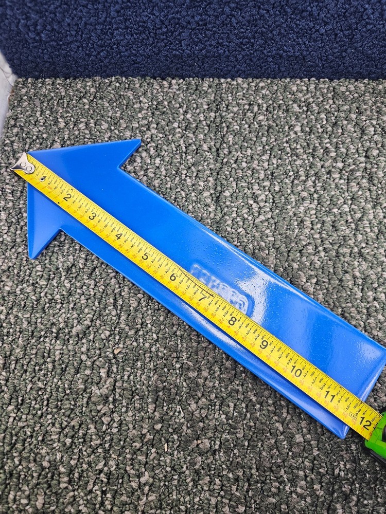 (QTY 6) Gopher Directional Arrow Poly Spots Blue