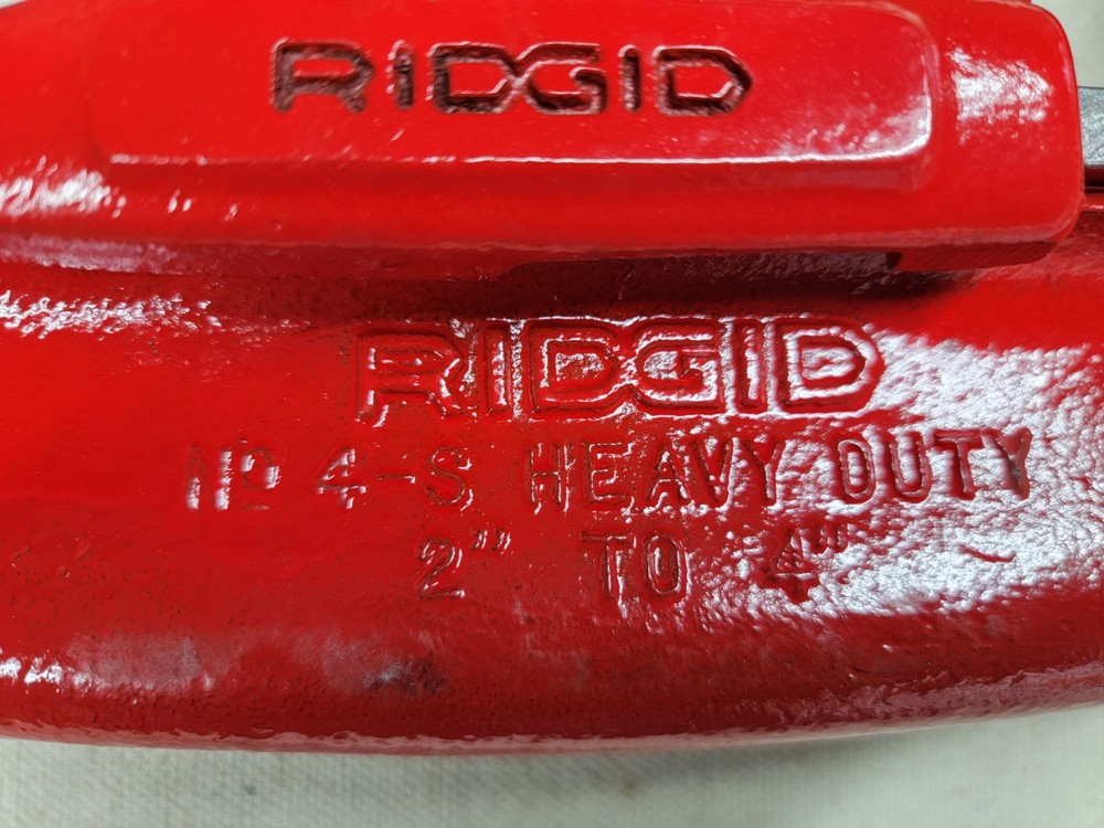 Ridgid No. 4-S Heavy Duty Pipe Cutter 2"-4"