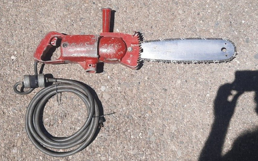VINTAGE   MALL  ELECTRIC CHAINSAW        WORKING