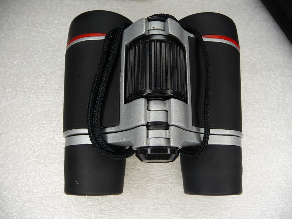 BUSHNELL PowerView 4x30 Binocular