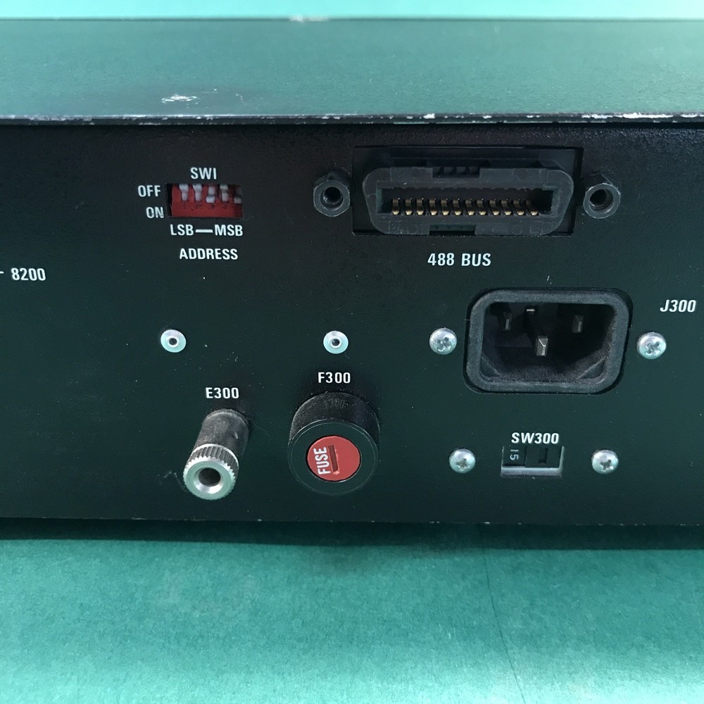 Data Precision 8200 Programmable DC Voltage Current Calibrator GPIB