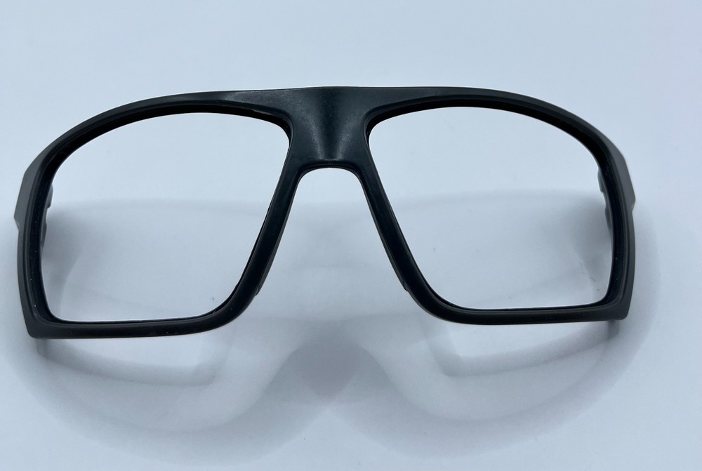 3166 - COSTA DEL MAR BLOKE MATTE GREY  FRONT FACE  AUTHENTIC