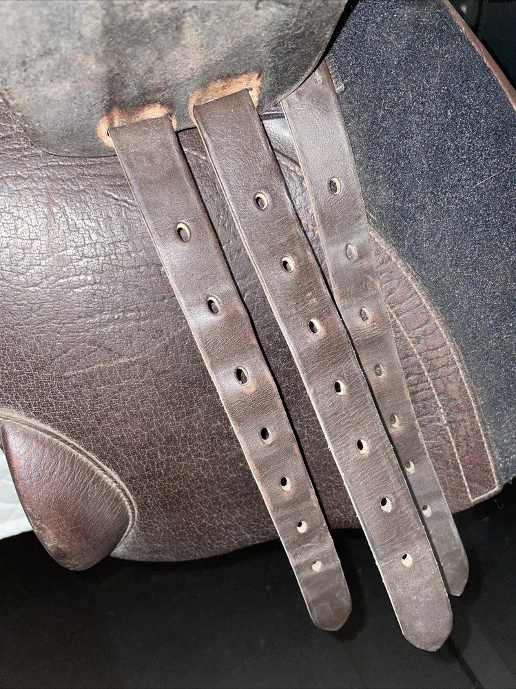 Stetson All Purpose Buffalo Hide Saddle - Medium Tree, 17.5” Seat