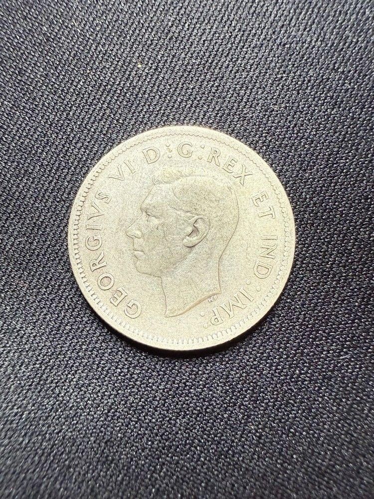 1939 Canada Silver 25 Cents Coin