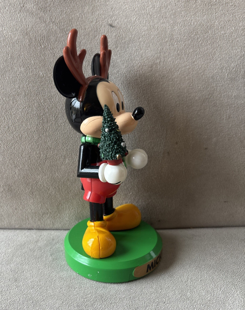 Disney Kurt Adler Mickey Mouse with Tree Nutcracker, Multicolored, 6"