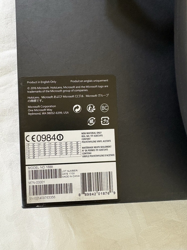 Microsoft Hololens 1 Development Edition (1688) Not Tested