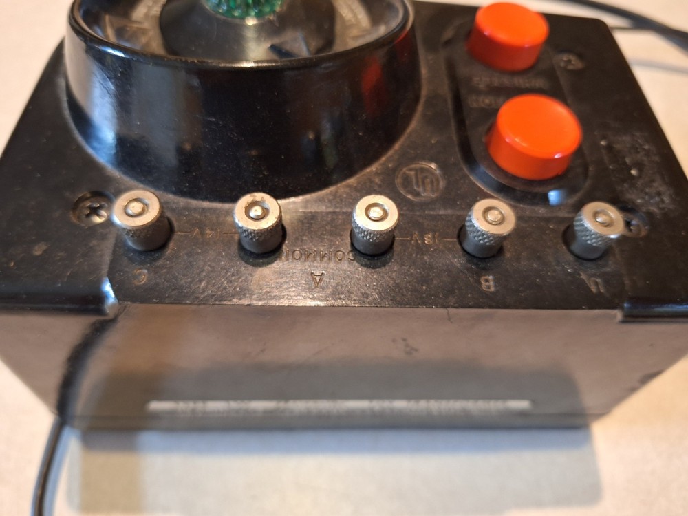 Lionel Trainmaster 125 Watt Transformer: Type LW: Powers Up: Untested