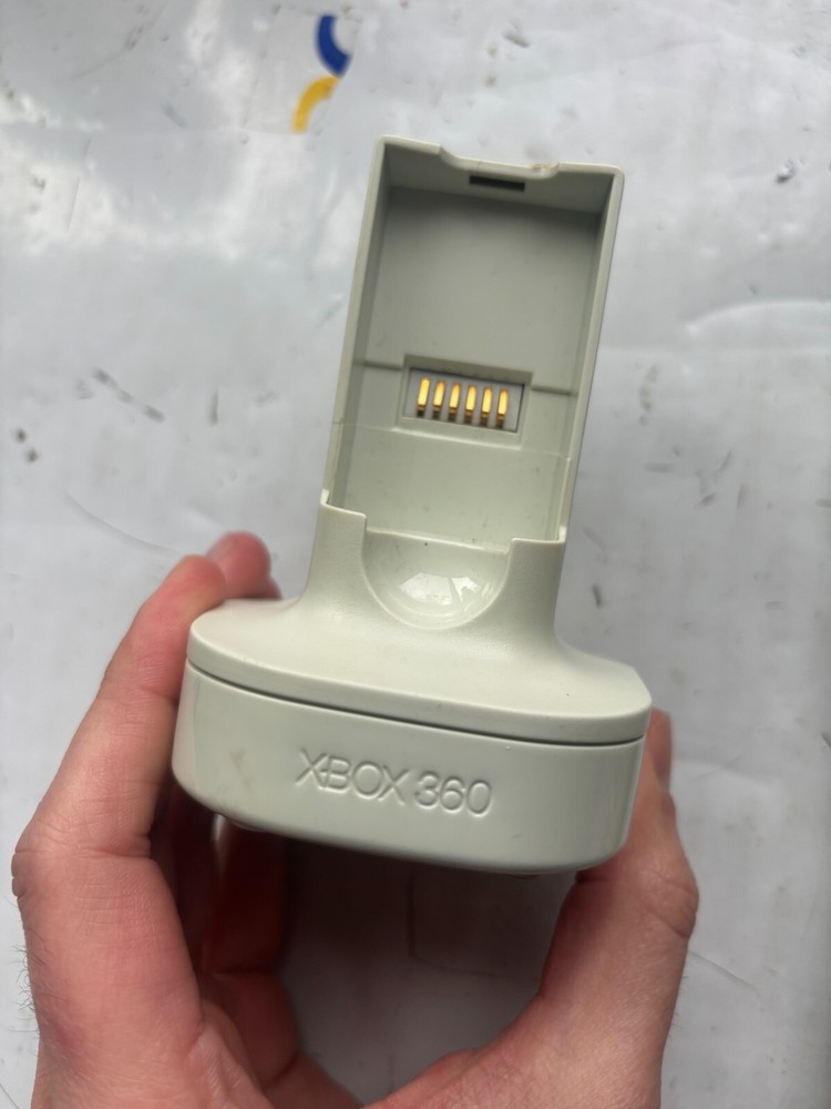 Xbox 360 Quick Charge Kit and Media Remote *Read*